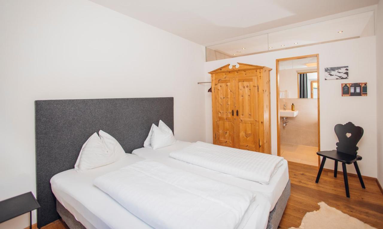 Hotel Gasthof Hirschentenne Stams Buitenkant foto